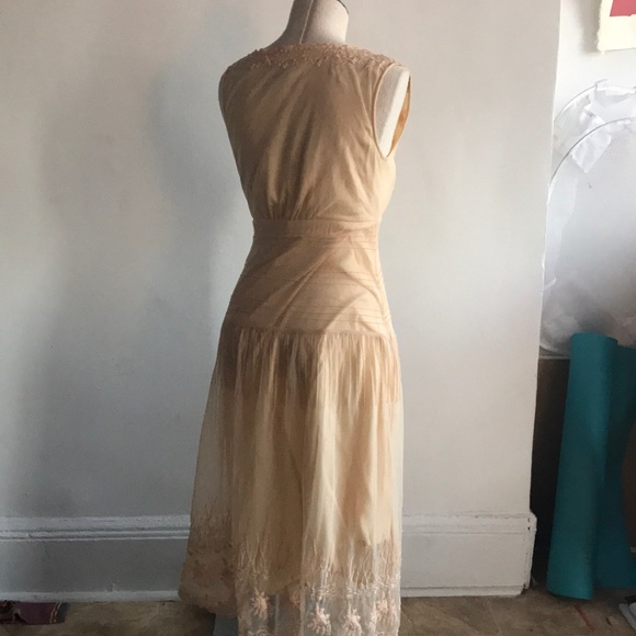 ANTHROPOLOGIE Cream/Tan 1920’s Midi Dress - Picture 4 of 8
